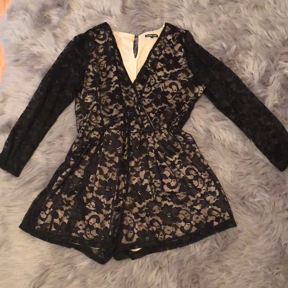 BLACK PLUS SIZE LACE ROMPER